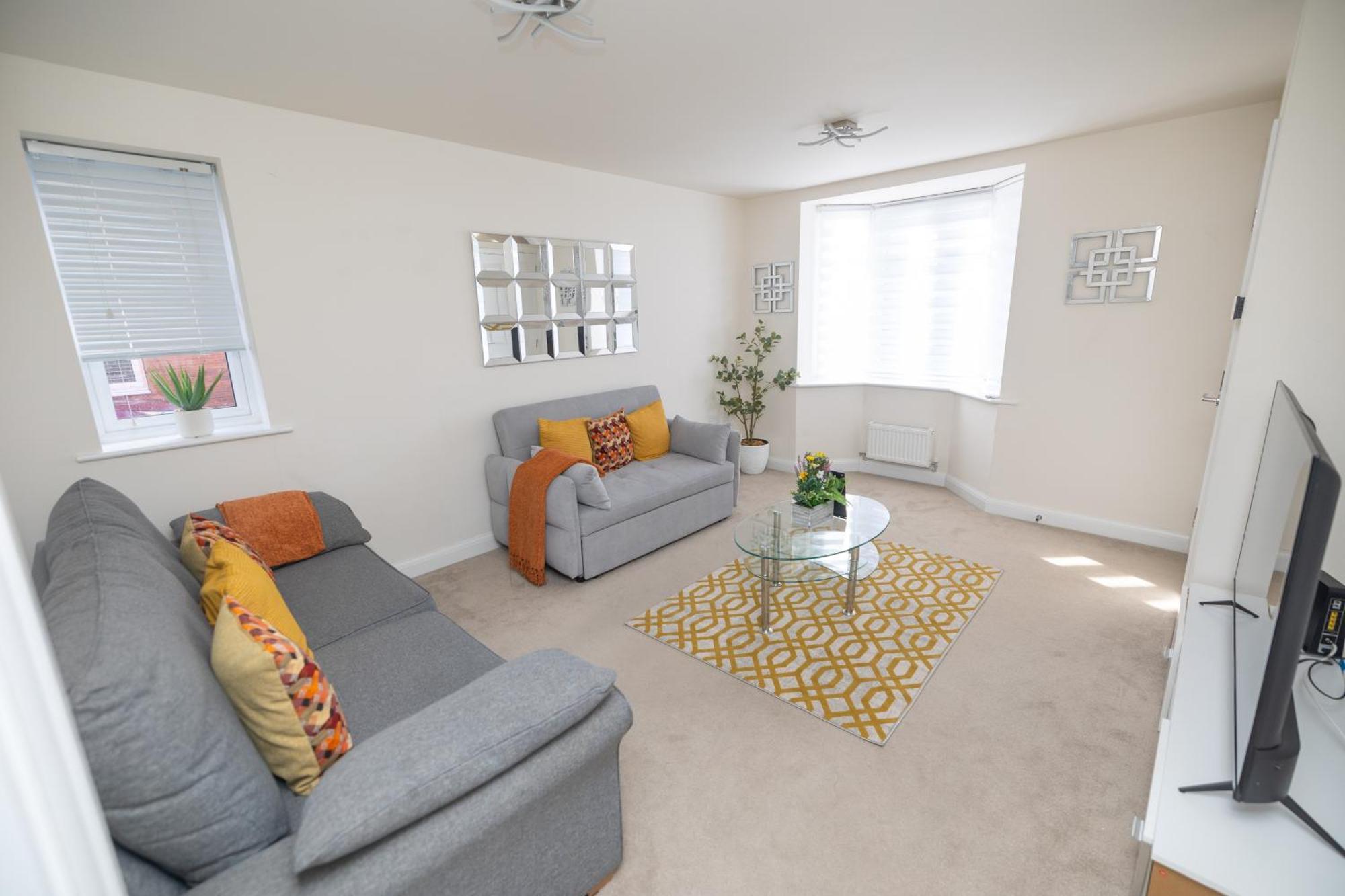 Home In Hugglescote - Long Stays Coalville Exterior foto